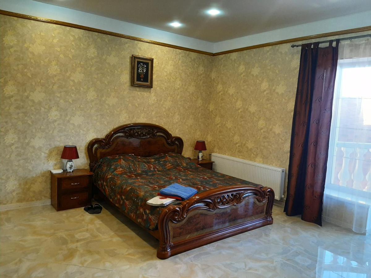 Аппартаменты С Балконом Apartment Одеса Екстериор снимка