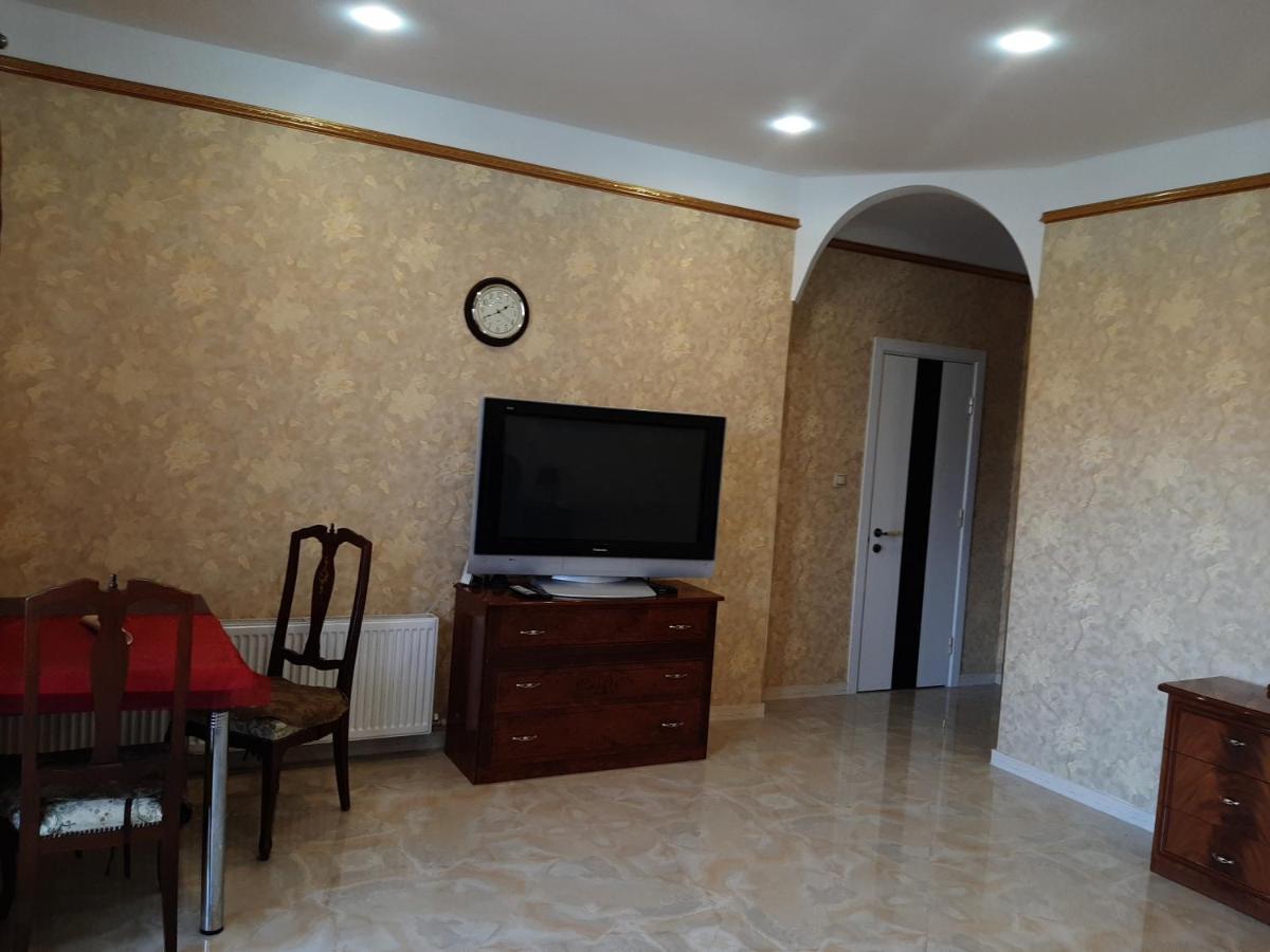Аппартаменты С Балконом Apartment Одеса Екстериор снимка